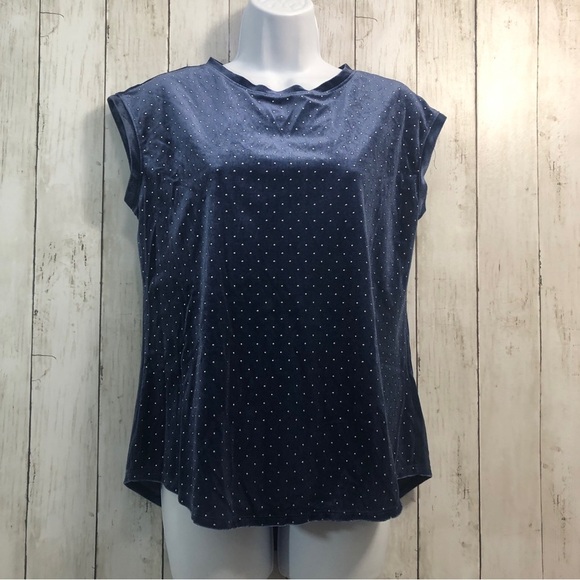 Elle Crepe Knit Velvet Tee NWT Small - Picture 1 of 7